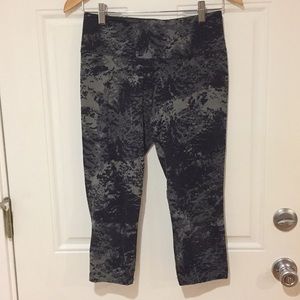 Nike crop leggings